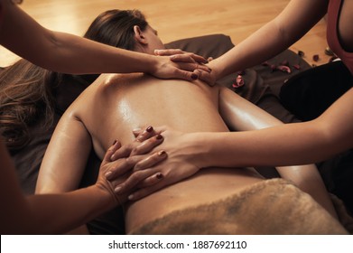 Best of Asian four hands massage