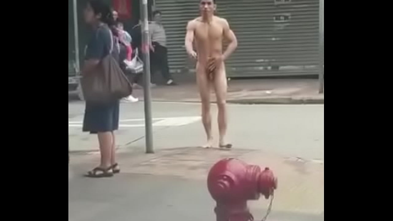 Naked Men On Public with thaigirl