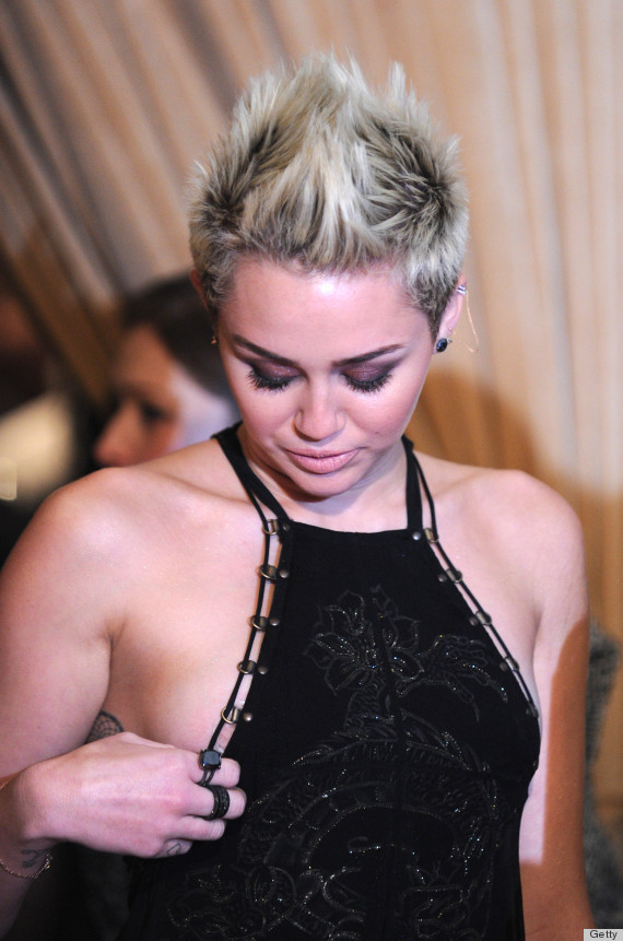 Miley Cyrus Tites vegas massage