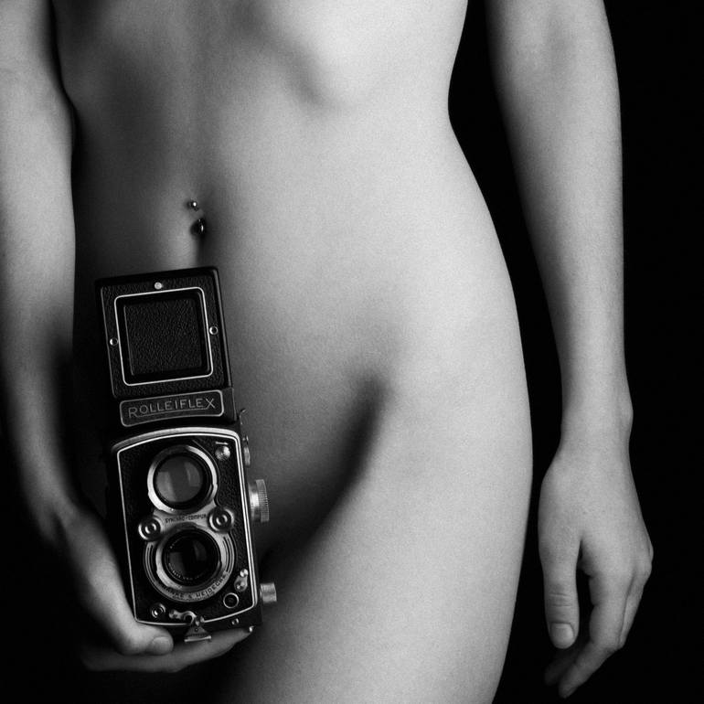 annabelle hickey recommends nude with camera pic