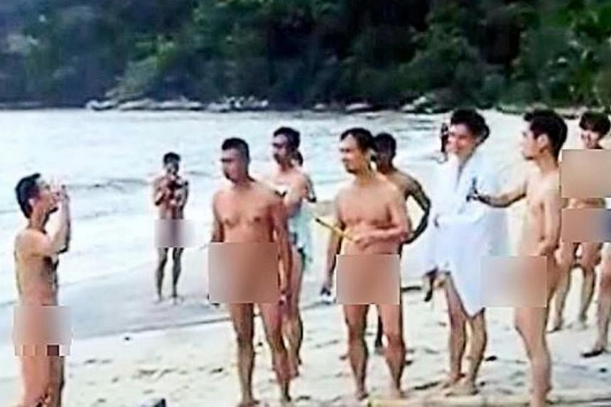 deanna aitken recommends 18 nude beach pic