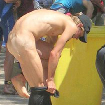 brandon slinger add photo caught naked in public