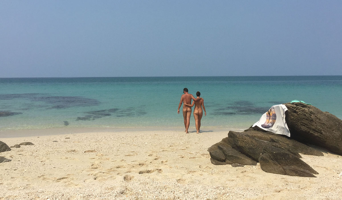 dean block recommends thailand beach nude pic
