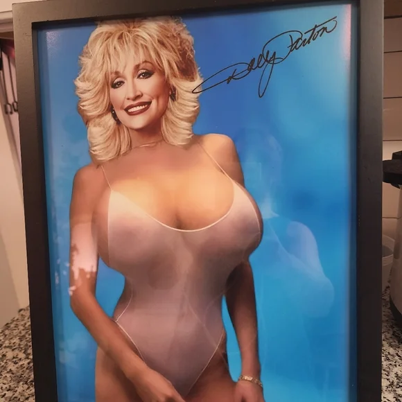 bev dunlop recommends Dolly Parton Nude Pics