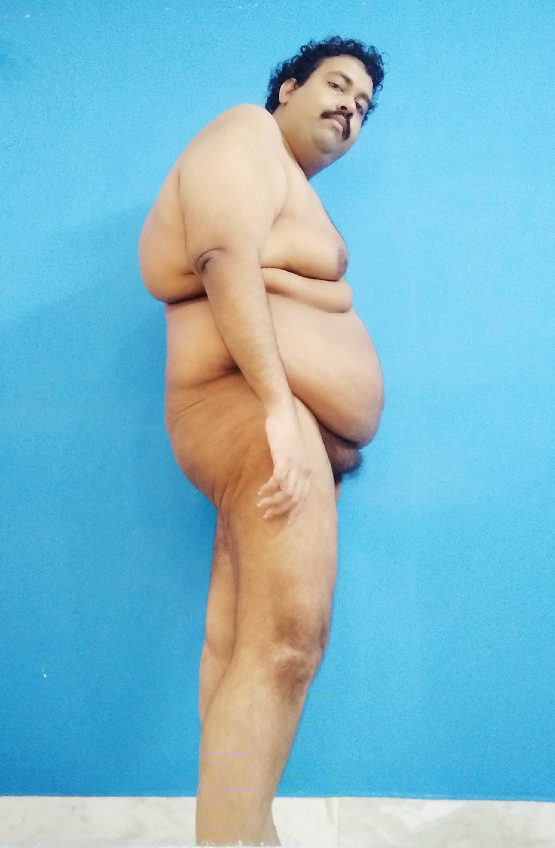 adesola adeniran recommends fat man nude pic